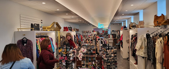 Très Chic Boutique