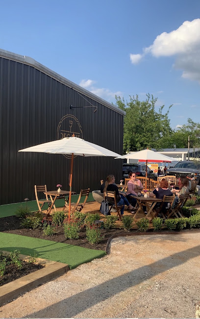 Decant Urban Winery