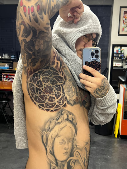 Red Eye Gallery Tattoo Studio