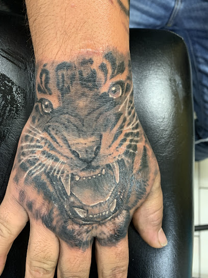 Phat Boys Tattoos & Body Piercings