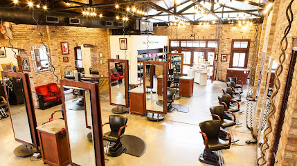 The Upper Hand Salon: River Oaks