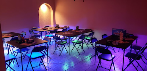 Hangout Hut - Houston Event Venue Party House & Small Event Space