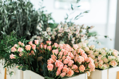 Mayesh Wholesale Florist