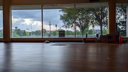 BIG Power Yoga - Montrose